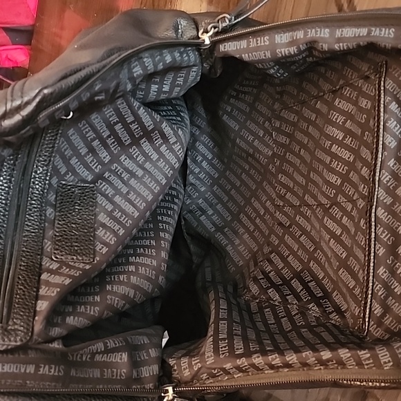 Steve Madden Elegant Black and Gray Women's Handbag - Picture 7 of 8